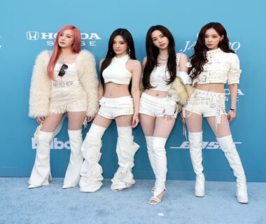 Tren Gaya Idol KPOP Wanita menjadi Panduan Wajib di 2025